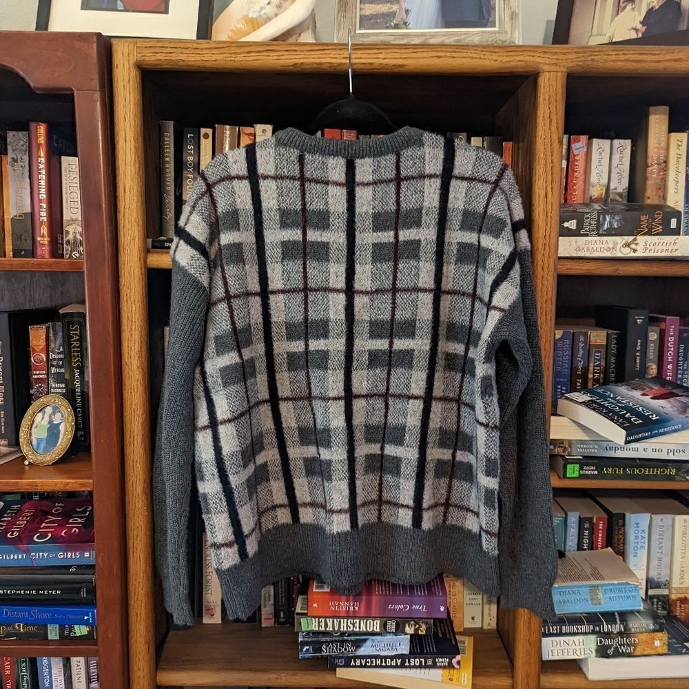VINCE camuto grey tartan crew neck sweater sz xl - Picture 2 of 5